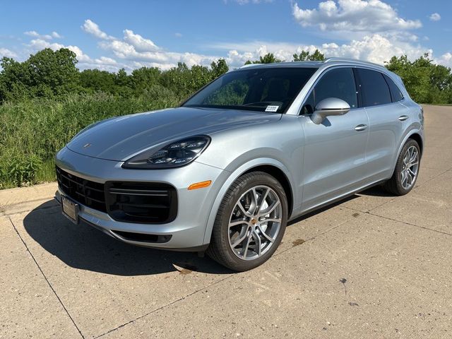 2022 Porsche Cayenne Turbo