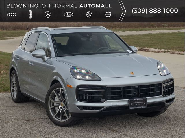 2022 Porsche Cayenne Turbo