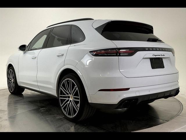 2022 Porsche Cayenne Turbo