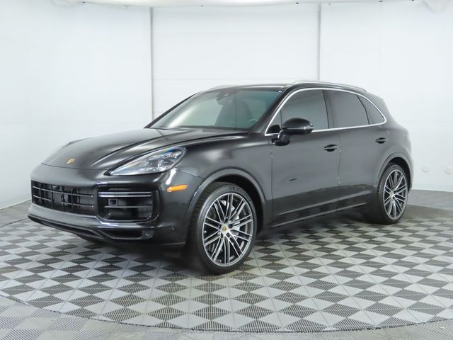 2022 Porsche Cayenne Turbo