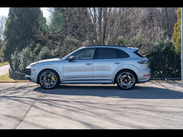 2022 Porsche Cayenne Turbo