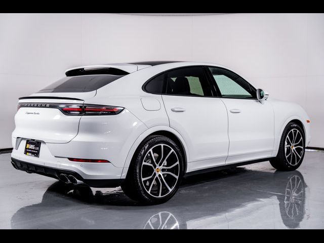 2022 Porsche Cayenne Turbo