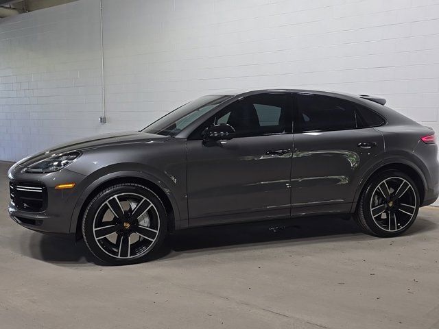 2022 Porsche Cayenne Turbo