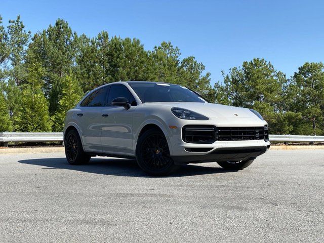 2022 Porsche Cayenne Turbo