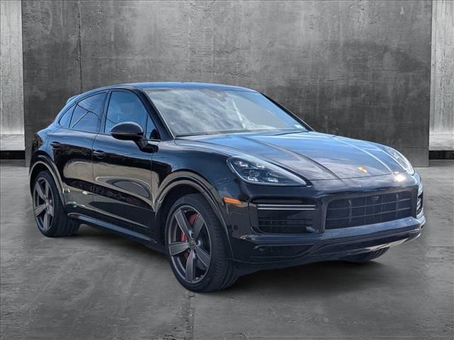 2022 Porsche Cayenne Turbo