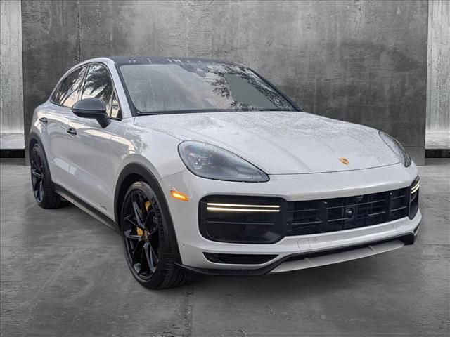 2022 Porsche Cayenne Turbo GT