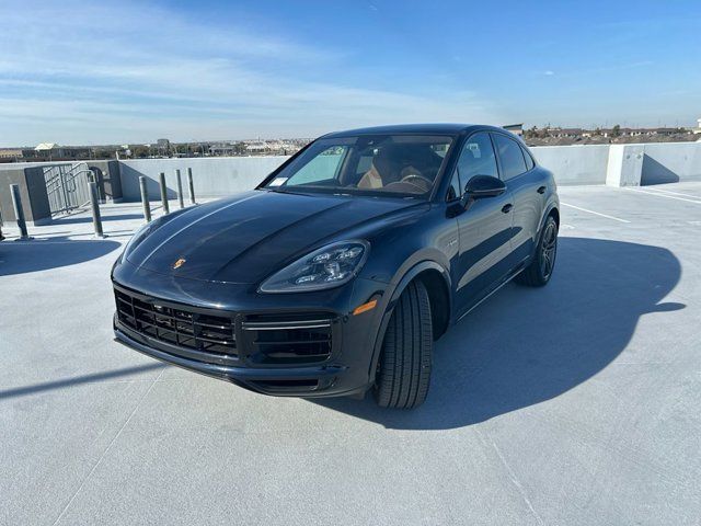 2022 Porsche Cayenne E-Hybrid Turbo S