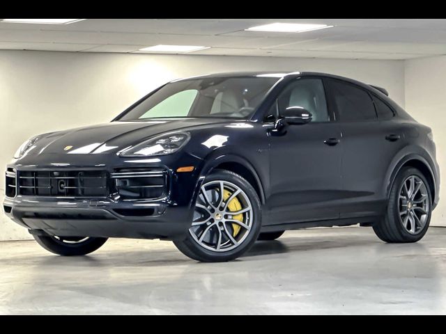 2022 Porsche Cayenne E-Hybrid Turbo S