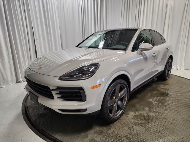 2022 Porsche Cayenne Base