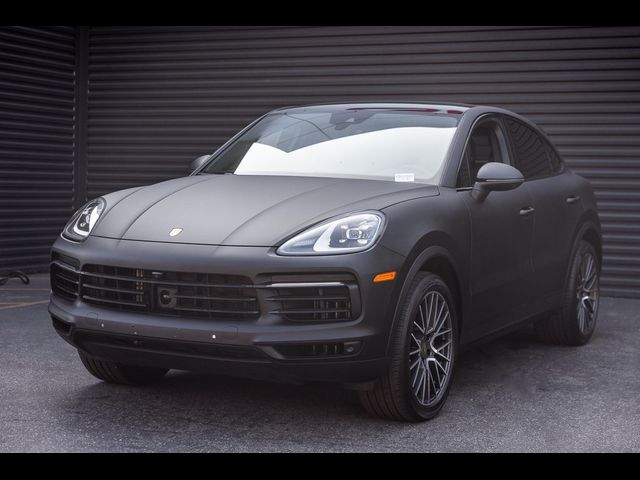 2022 Porsche Cayenne Base