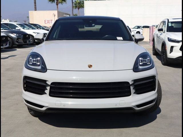 2022 Porsche Cayenne Base