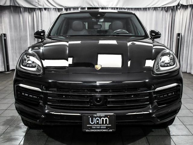 2022 Porsche Cayenne Base