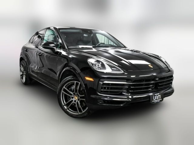 2022 Porsche Cayenne Base