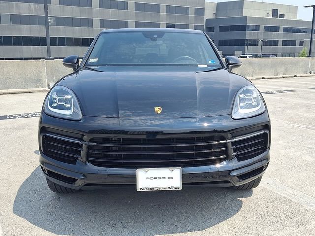 2022 Porsche Cayenne Base