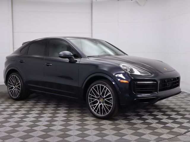 2022 Porsche Cayenne Base