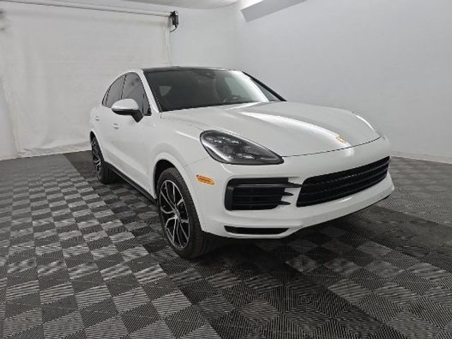 2022 Porsche Cayenne Base