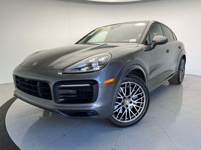 2022 Porsche Cayenne Base