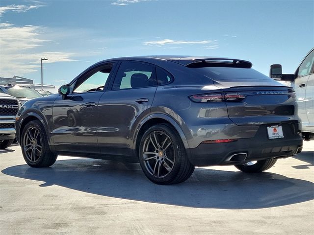 2022 Porsche Cayenne Base