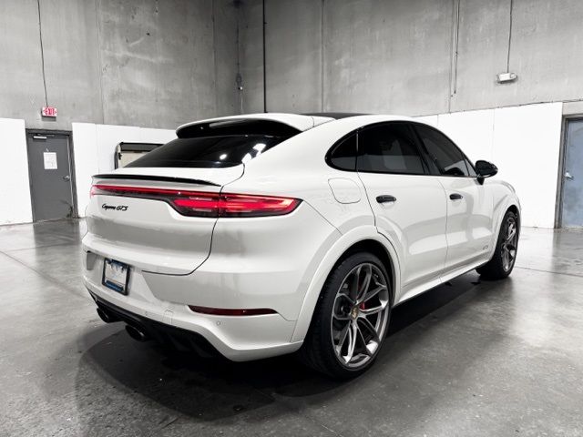 2022 Porsche Cayenne GTS