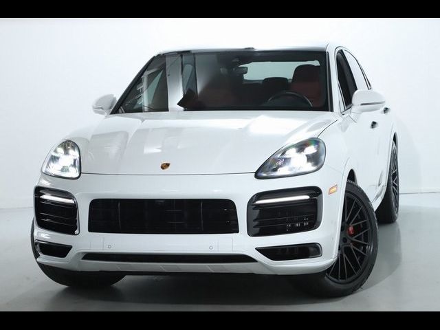 2022 Porsche Cayenne GTS