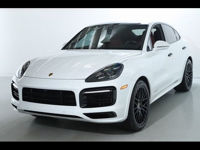 2022 Porsche Cayenne GTS