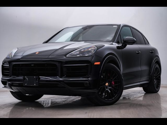 2022 Porsche Cayenne GTS