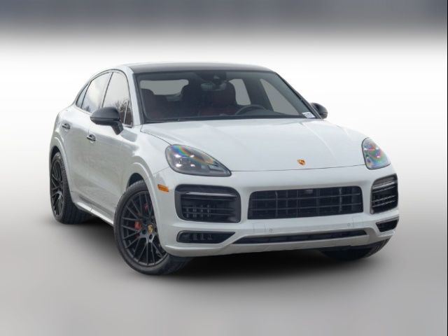 2022 Porsche Cayenne GTS