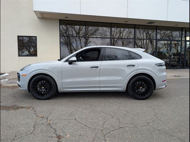 2022 Porsche Cayenne GTS