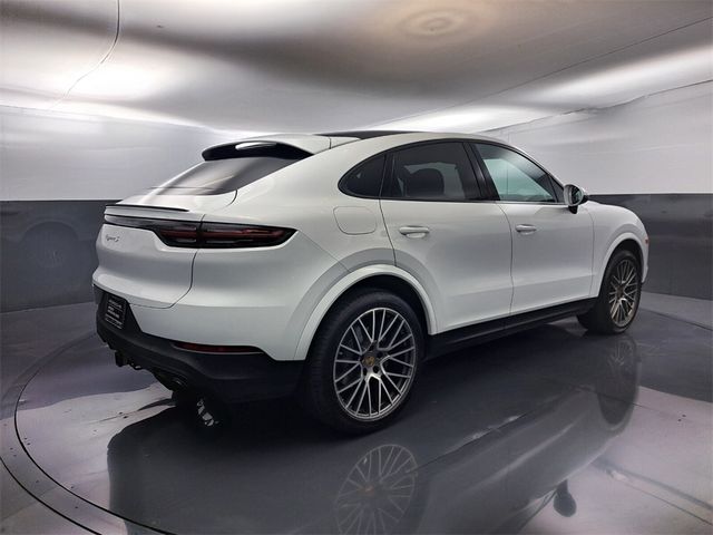 2022 Porsche Cayenne S