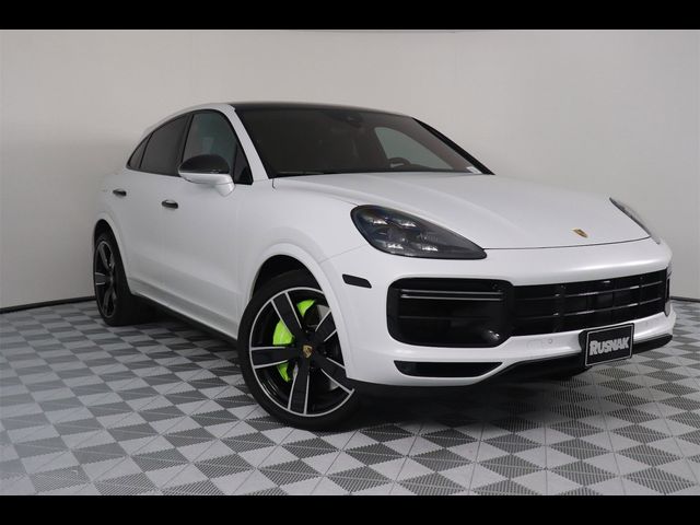 2022 Porsche Cayenne Turbo