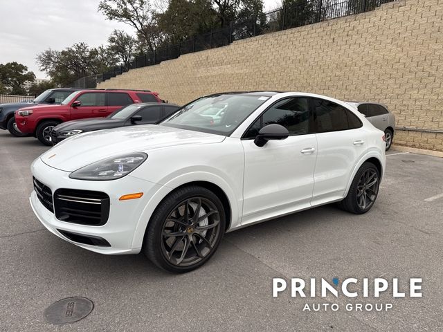 2022 Porsche Cayenne Turbo