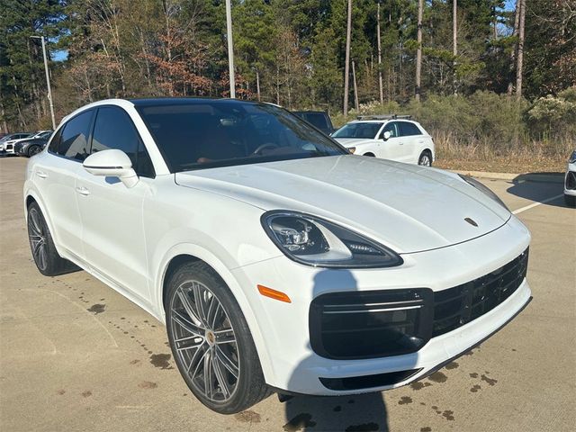 2022 Porsche Cayenne Turbo