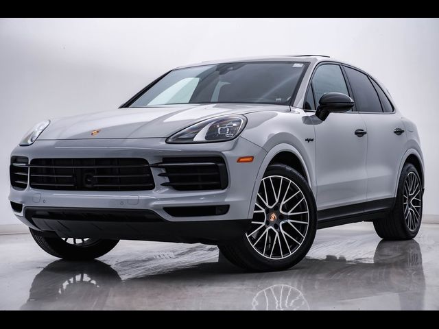 2022 Porsche Cayenne 