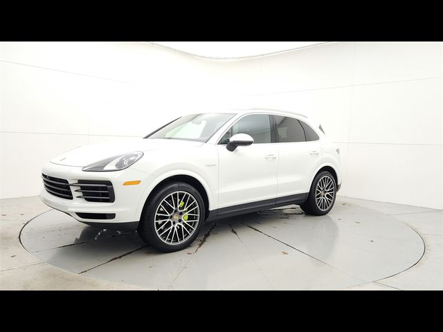 2022 Porsche Cayenne 