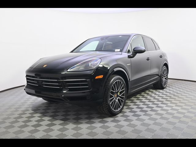 2022 Porsche Cayenne 