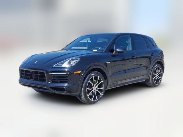 2022 Porsche Cayenne Platinum Edition E-Hybrid