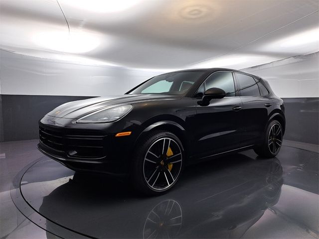 2022 Porsche Cayenne E-Hybrid Turbo S