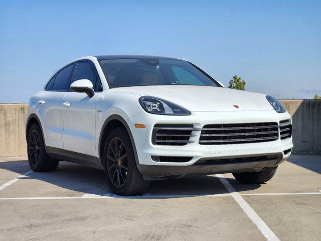 2022 Porsche Cayenne 