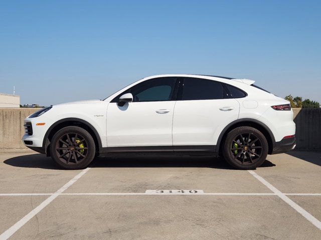 2022 Porsche Cayenne 