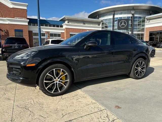 2022 Porsche Cayenne E-Hybrid Turbo S