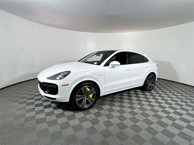 2022 Porsche Cayenne E-Hybrid Turbo S