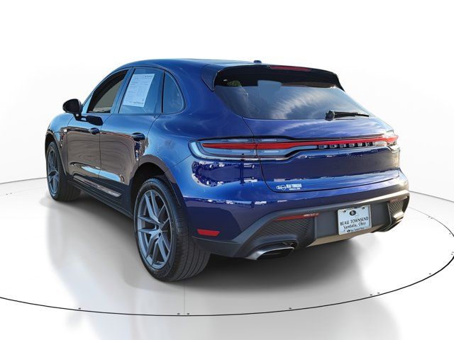 2022 Porsche Macan Base