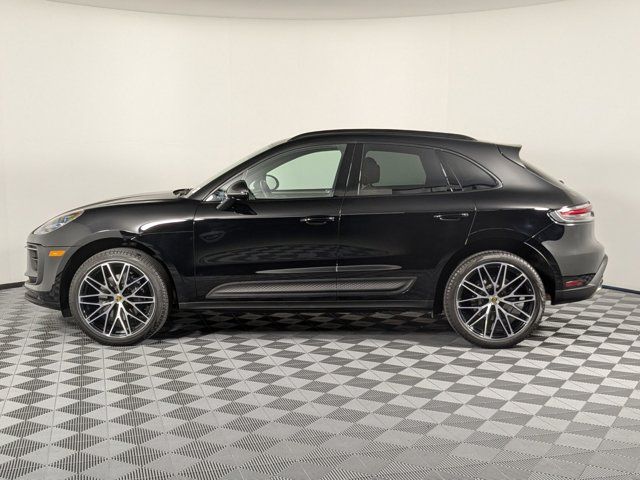 2022 Porsche Macan Base