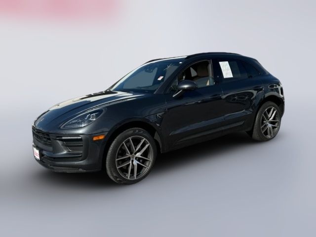 2022 Porsche Macan Base