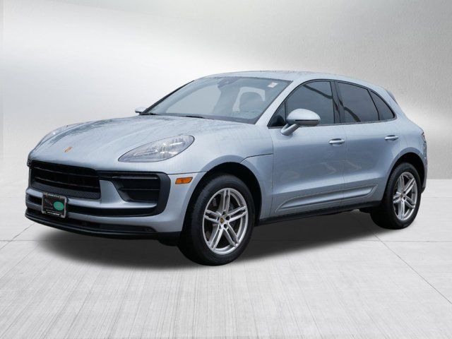 2022 Porsche Macan Base