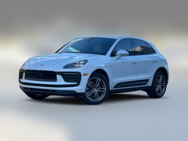 2022 Porsche Macan Base