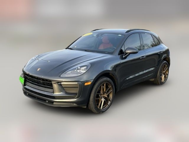 2022 Porsche Macan Base