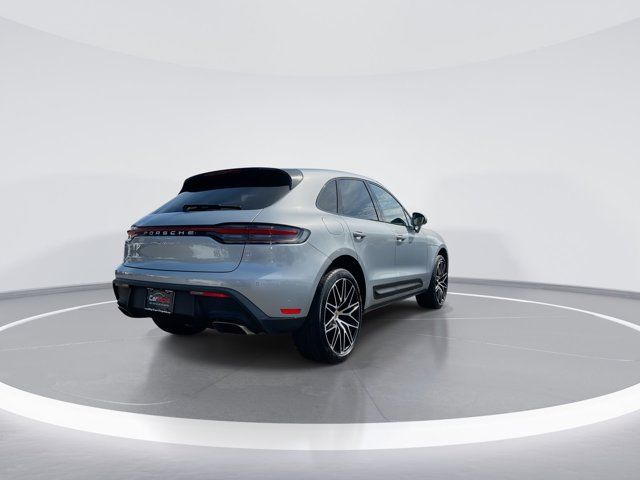 2022 Porsche Macan Base