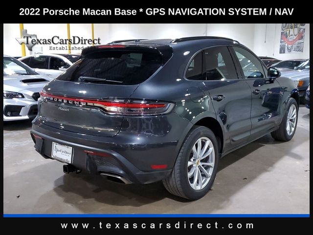 2022 Porsche Macan Base