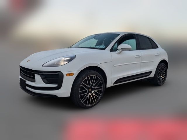 2022 Porsche Macan Base